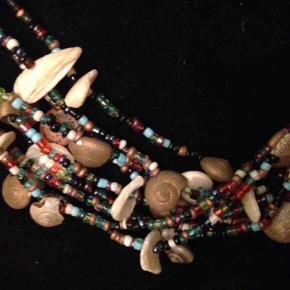 BOHO BEADS & SHELLS STATEMENT NECKLACE - Picture 1 of 4